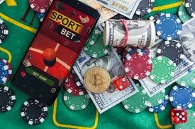 Tampilan gulungan Mega Moolah dengan simbol singa dan ukiran kayu Afrika